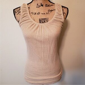 Women's Express Scoopneck Top